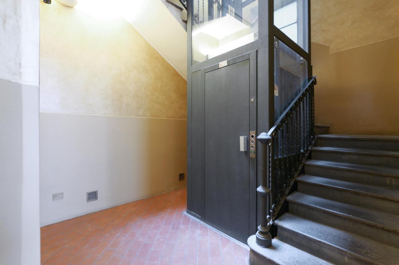 Elegant Terrace Suite Milano Esterno foto
